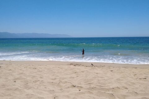 Playa Camarones, equilibrio perfecto